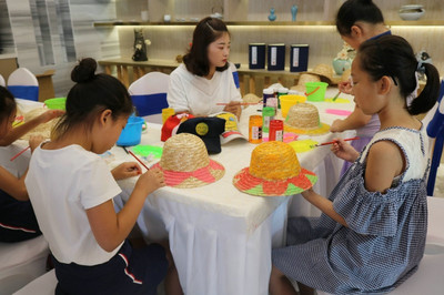 中建·觀湖瓏府遮陽帽DIY奇趣上演，夏日創(chuàng)意手工制作活動(dòng)圓滿舉行